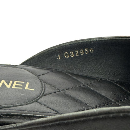 Chanel Quilted Chain Sandals Leather Shoes — view 4