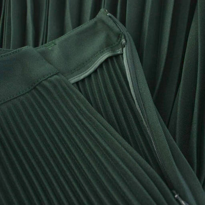 Prada Pleated Skirt Knee-Length Green 36 — view 5