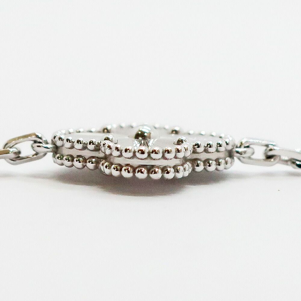 Van Cleef & Arpels Vintage Alhambra Bracelet Guilloche — view 4