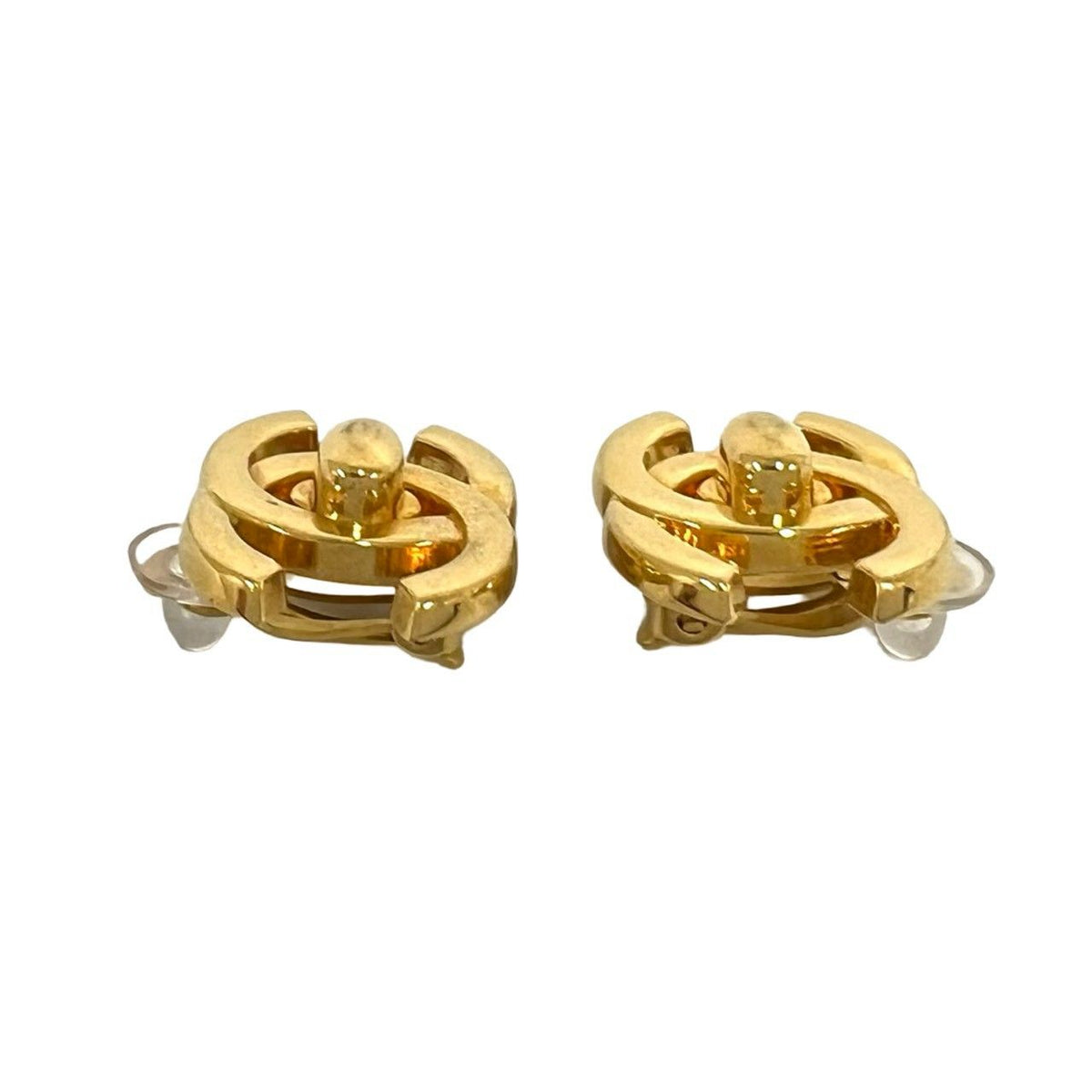 Chanel With Rice 95A Vintage CC Logo Turnlock Motif Earrings Gold — view 3