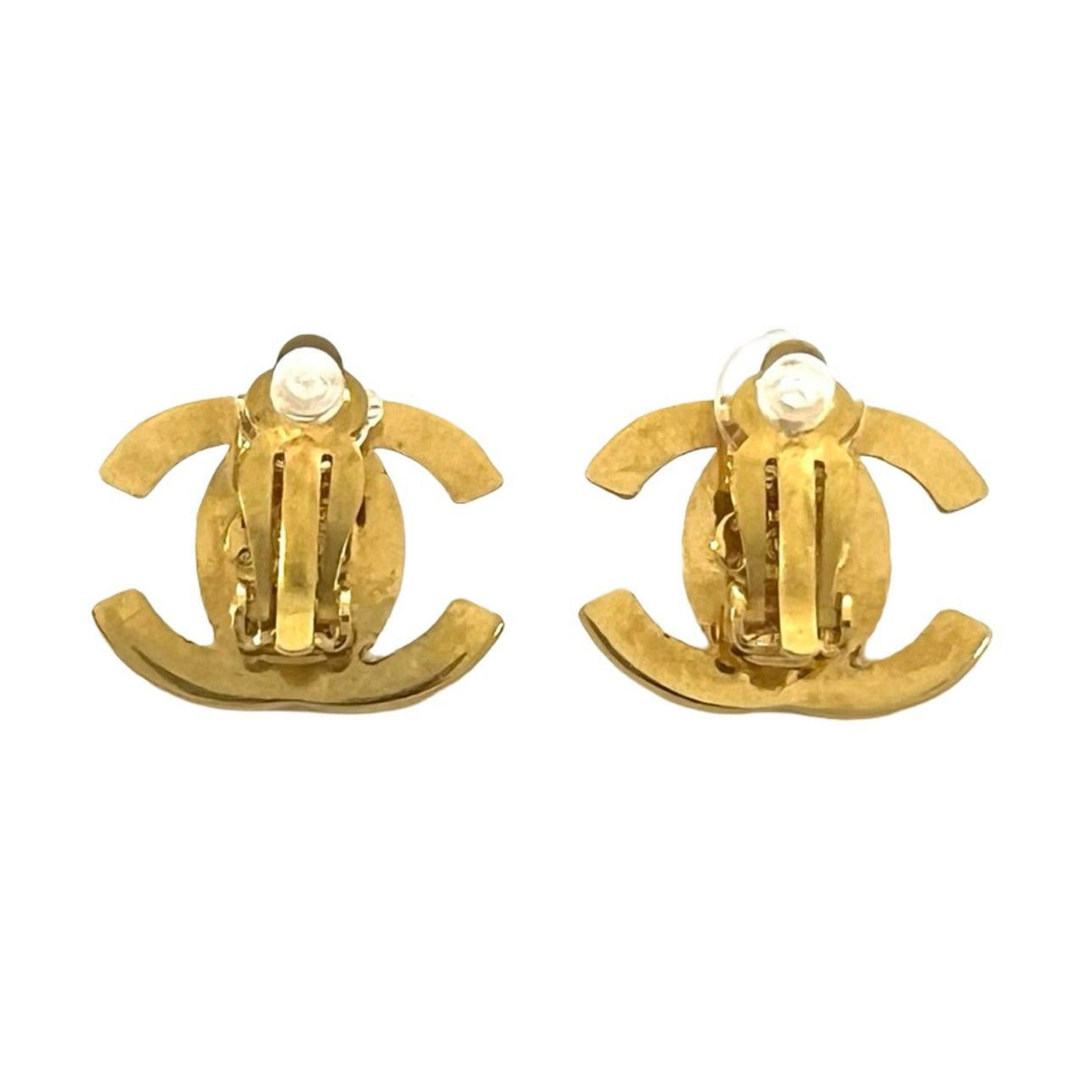 Chanel With Rice 95A Vintage CC Logo Turnlock Motif Earrings Gold — view 5