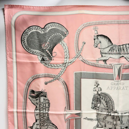Hermes Grand Apparat Scarf Silk 100% Pink — view 2