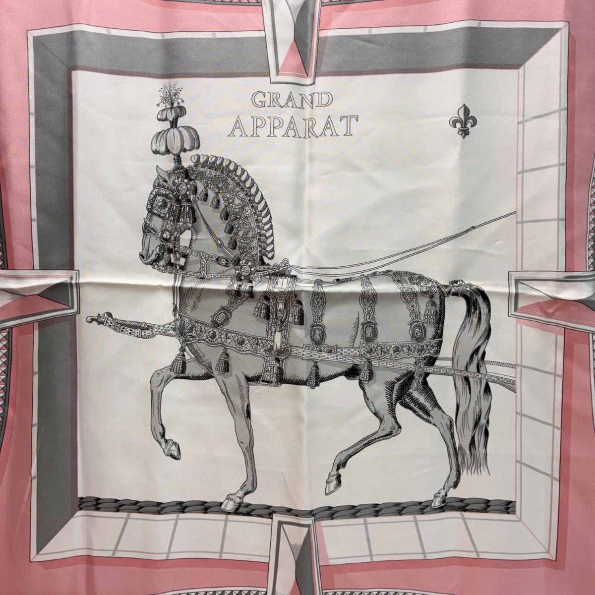 Hermes Grand Apparat Scarf Silk 100% Pink — view 6