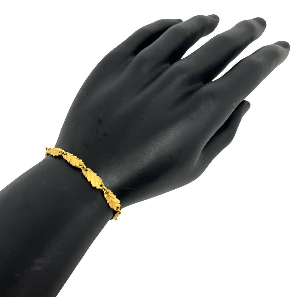 Dior Vintage Leaf Bracelet Gold — view 2