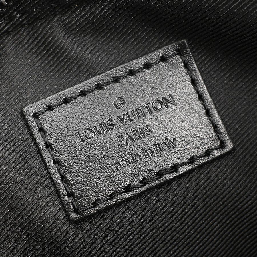 Louis Vuitton Shoulder Bag Alpha Wearable Wallet NV — view 6