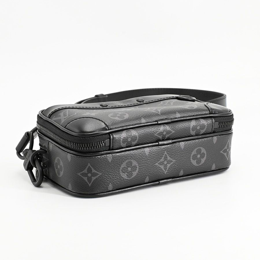 Louis Vuitton Shoulder Bag Alpha Wearable Wallet NV — view 5