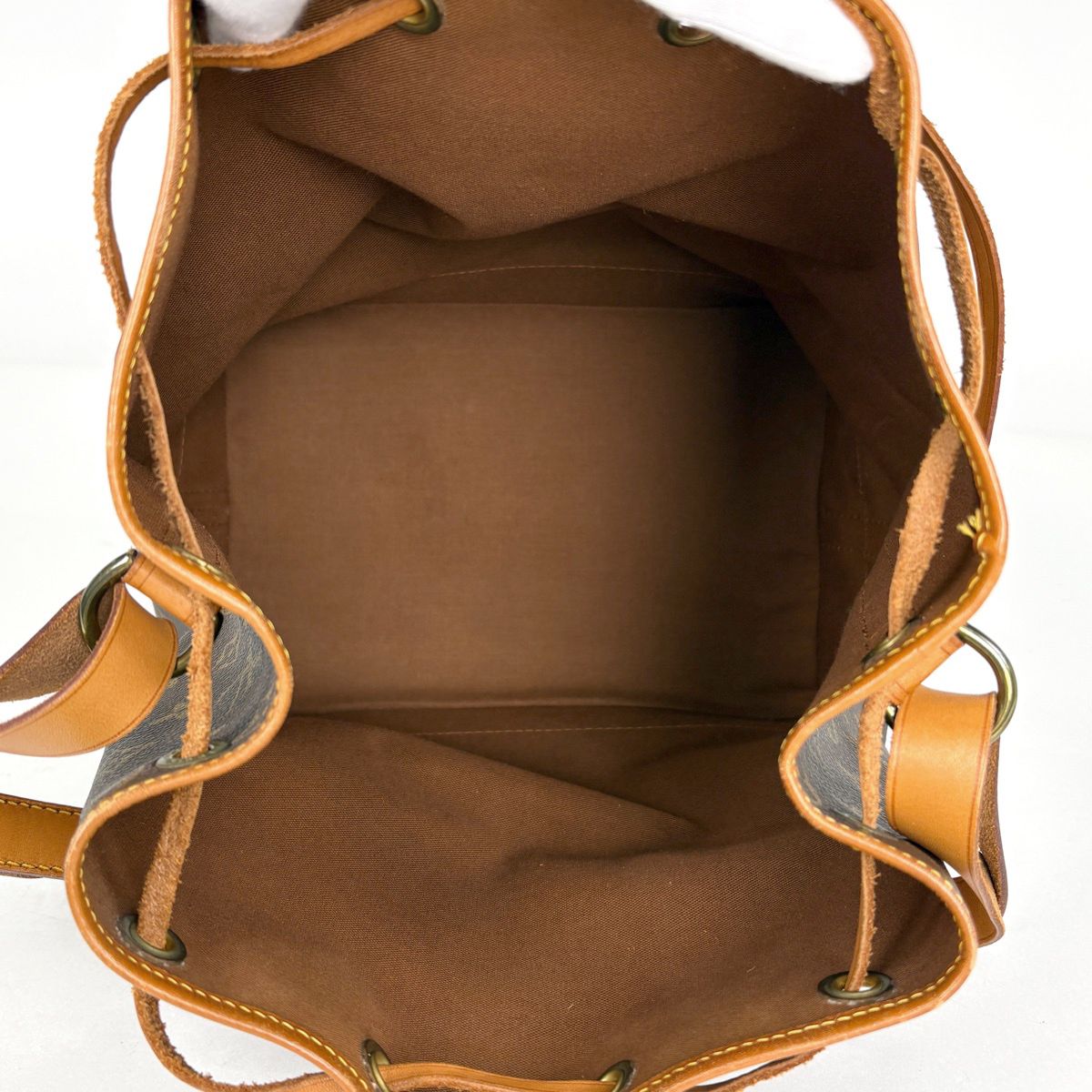 Louis Vuitton Noe Shoulder Bag Drawstring Monogram Brown — view 7