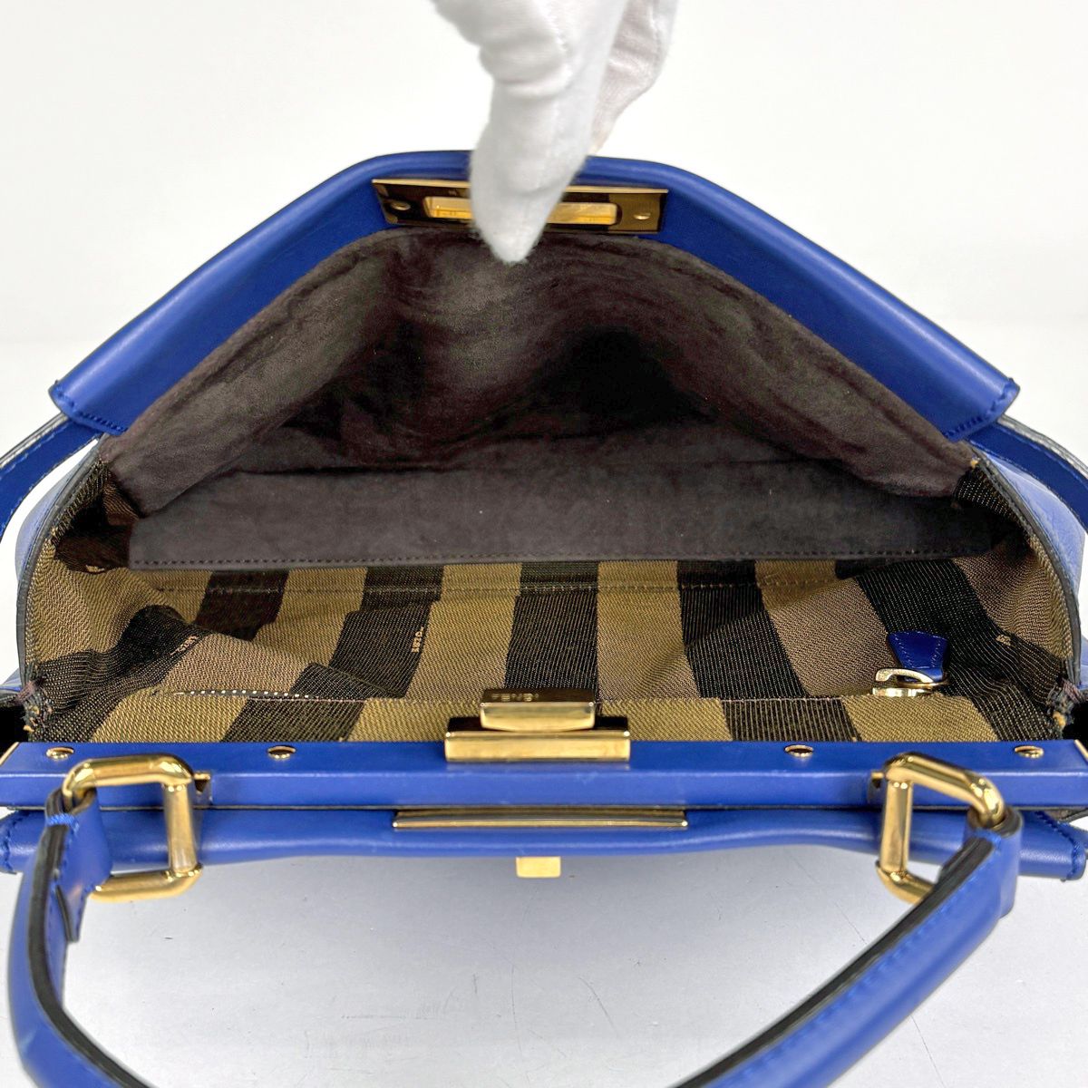 Fendi Peekaboo 2-Way Shoulder Bag Pecan Leather Blue — view 7
