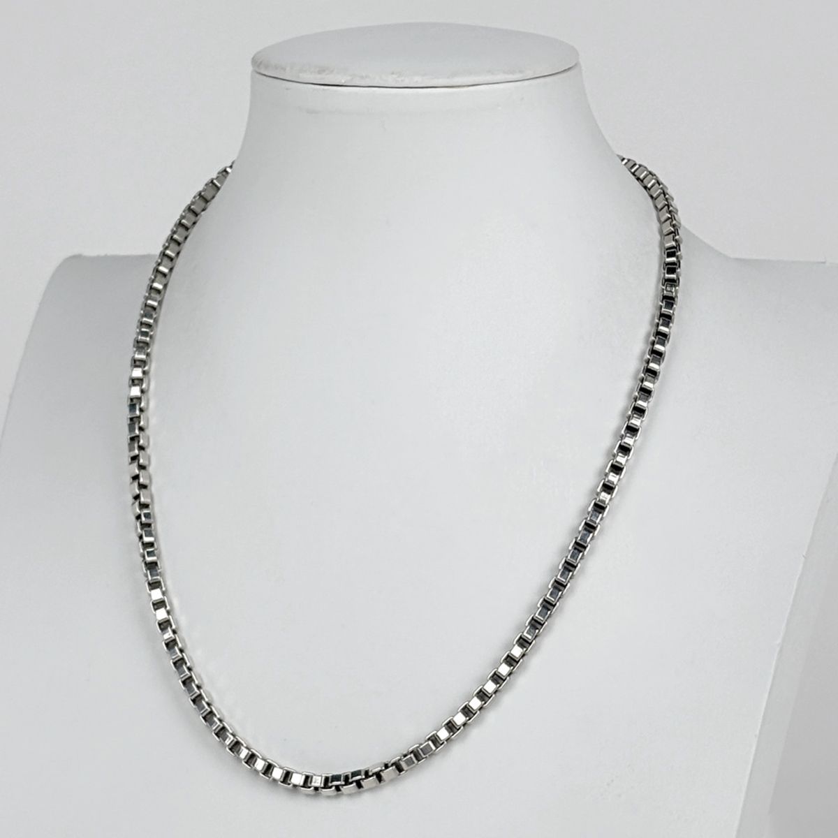 Tiffany & Co Necklace Venetian 925 Sterling Silver — view 4
