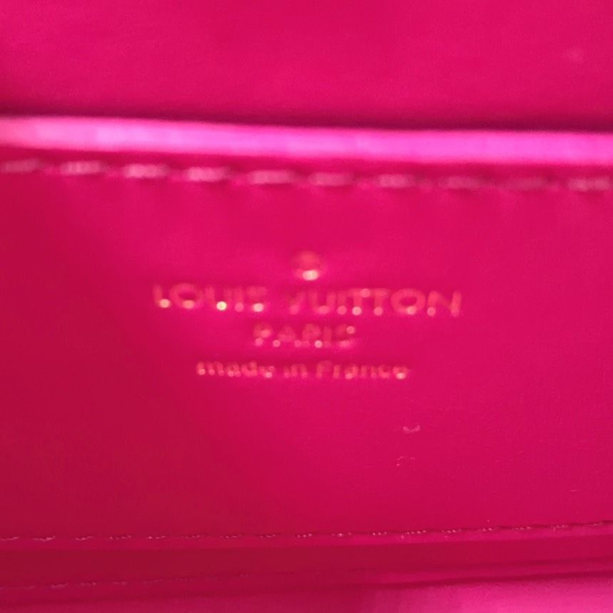 Louis Vuitton Twist One Handle PM Leather Black Handbag Gold — view 4