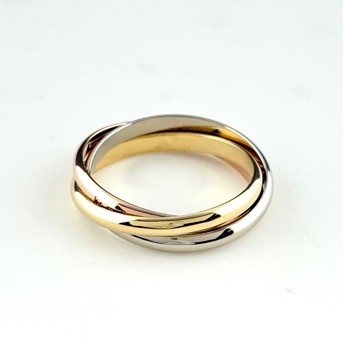 Cartier Trinity Yellow Gold Pink White Ring Three Color — view 2