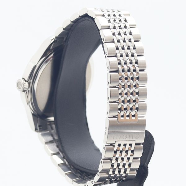 Gucci G-Timeless 126.4 Date Brown Dial Watch — view 3