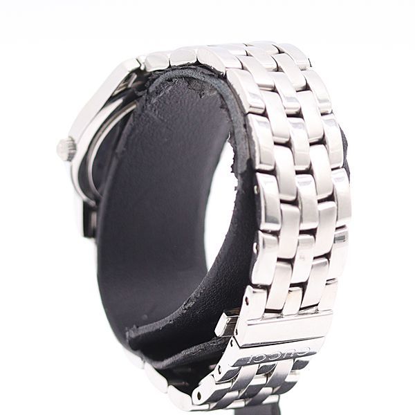 Gucci Silver Dial Date Watch — view 3