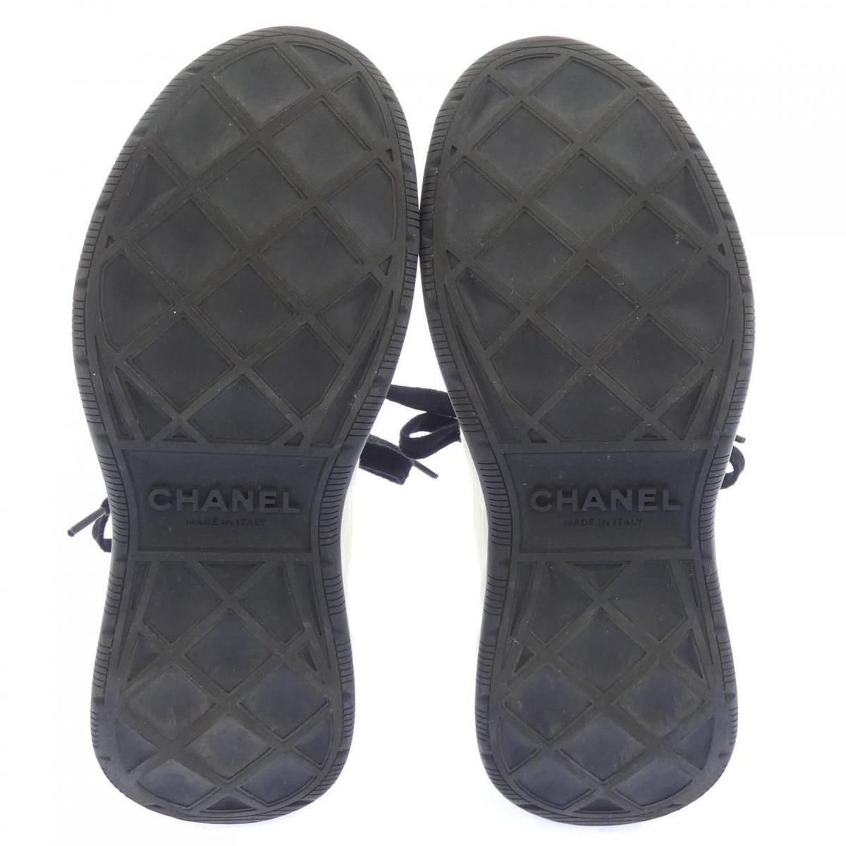 Chanel Sneakers White — view 4
