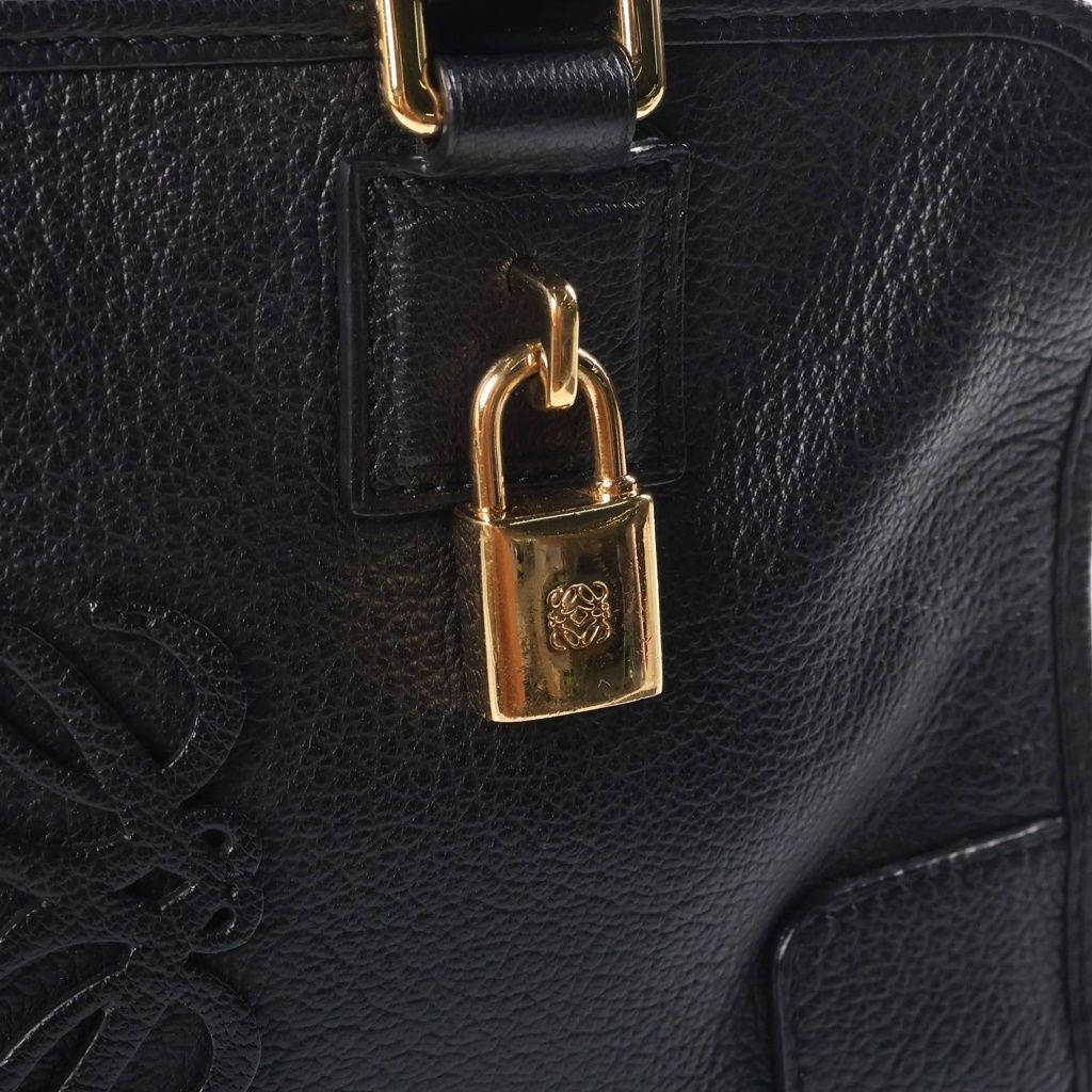 Loewe Amazona 28 Boston Bag Black Leather Gold — view 7