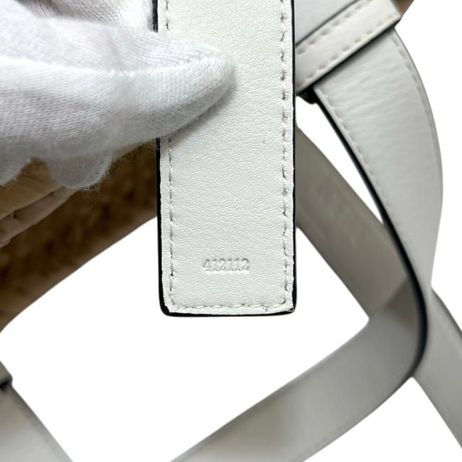 Loewe Bag Basket Bag Small Anagram Raffia Palm Leaf Calfskin Natural White Beige — view 4