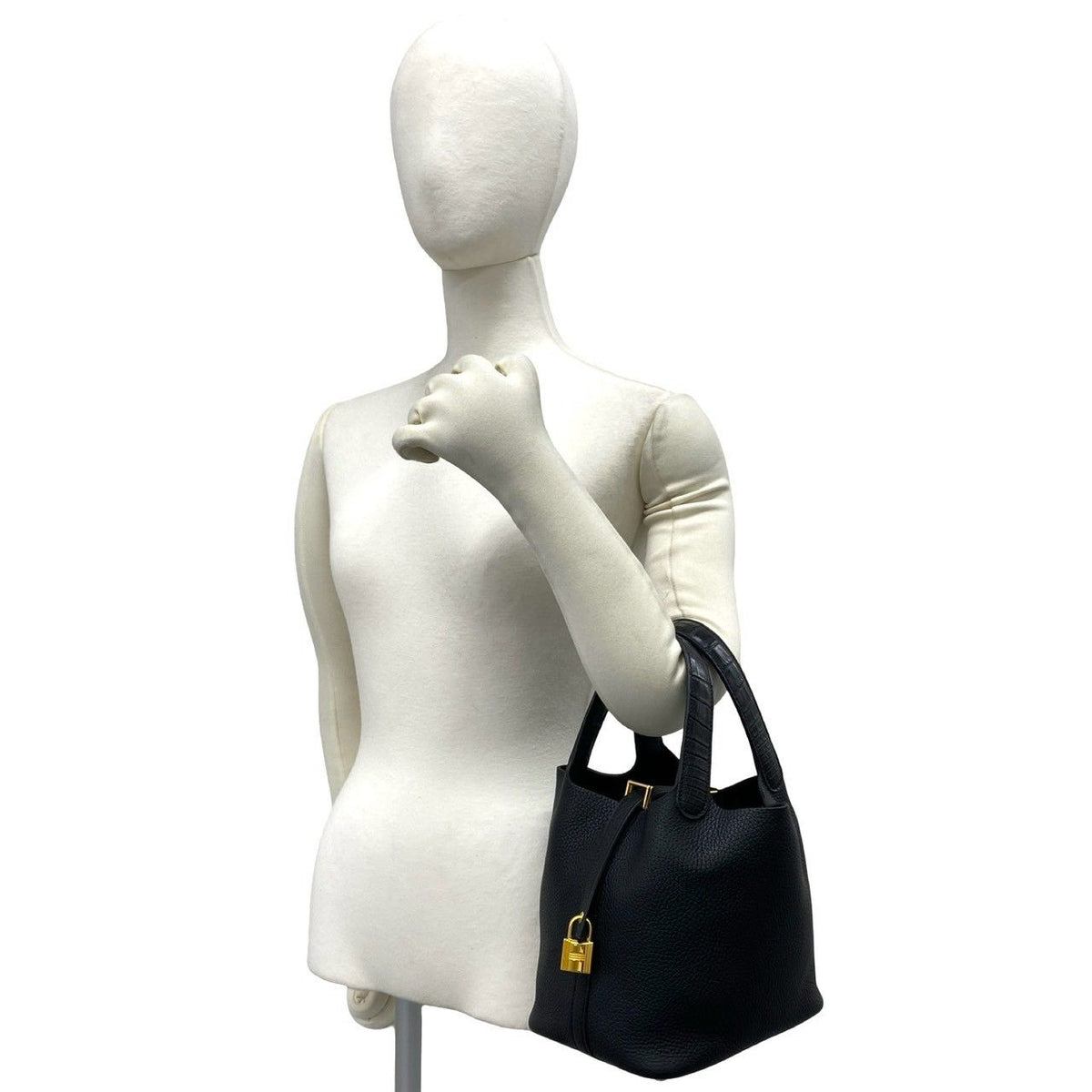 Hermes Picotin Lock Touch PM Taurillon Clemence Leather Tote Bag Black — view 2