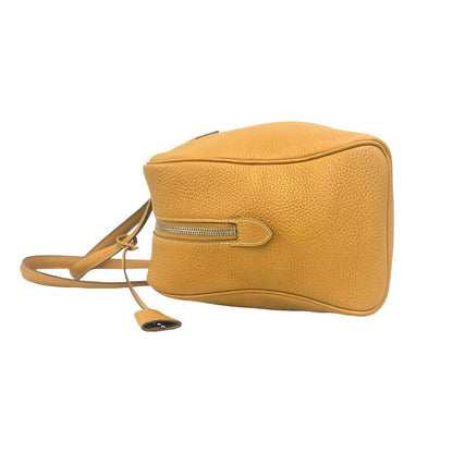 Hermes With Key Viktoriia 35 Taurillon Clemence Leather Boston Bag Natural Sable — view 5