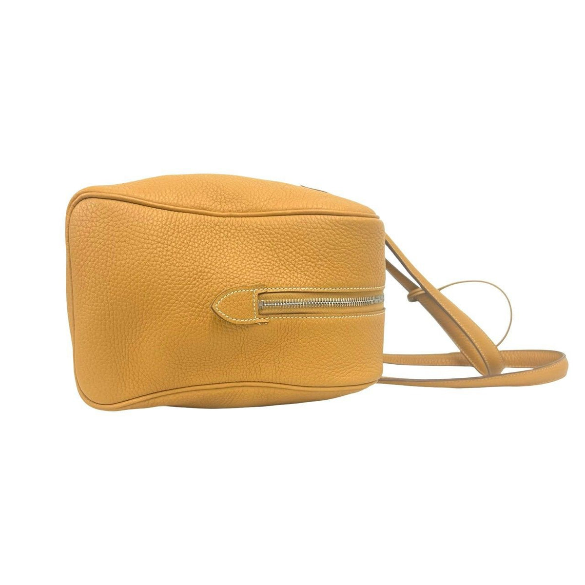 Hermes With Key Viktoriia 35 Taurillon Clemence Leather Boston Bag Natural Sable — view 6