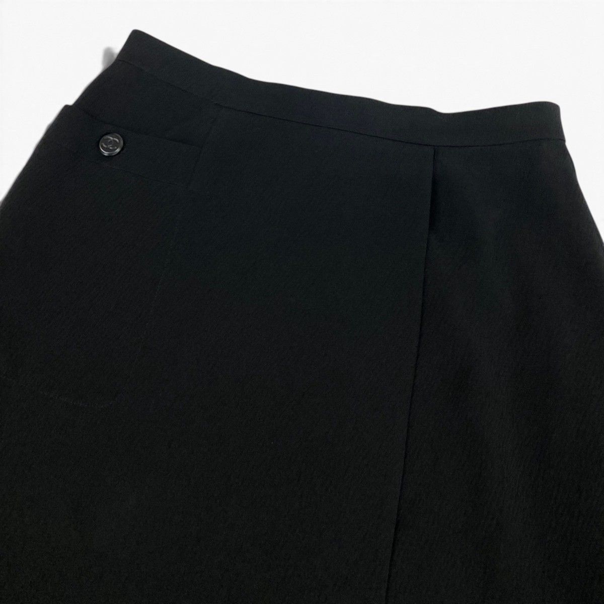 Chanel Knee Length Skirt CC Logo Black Wool 38 — view 4