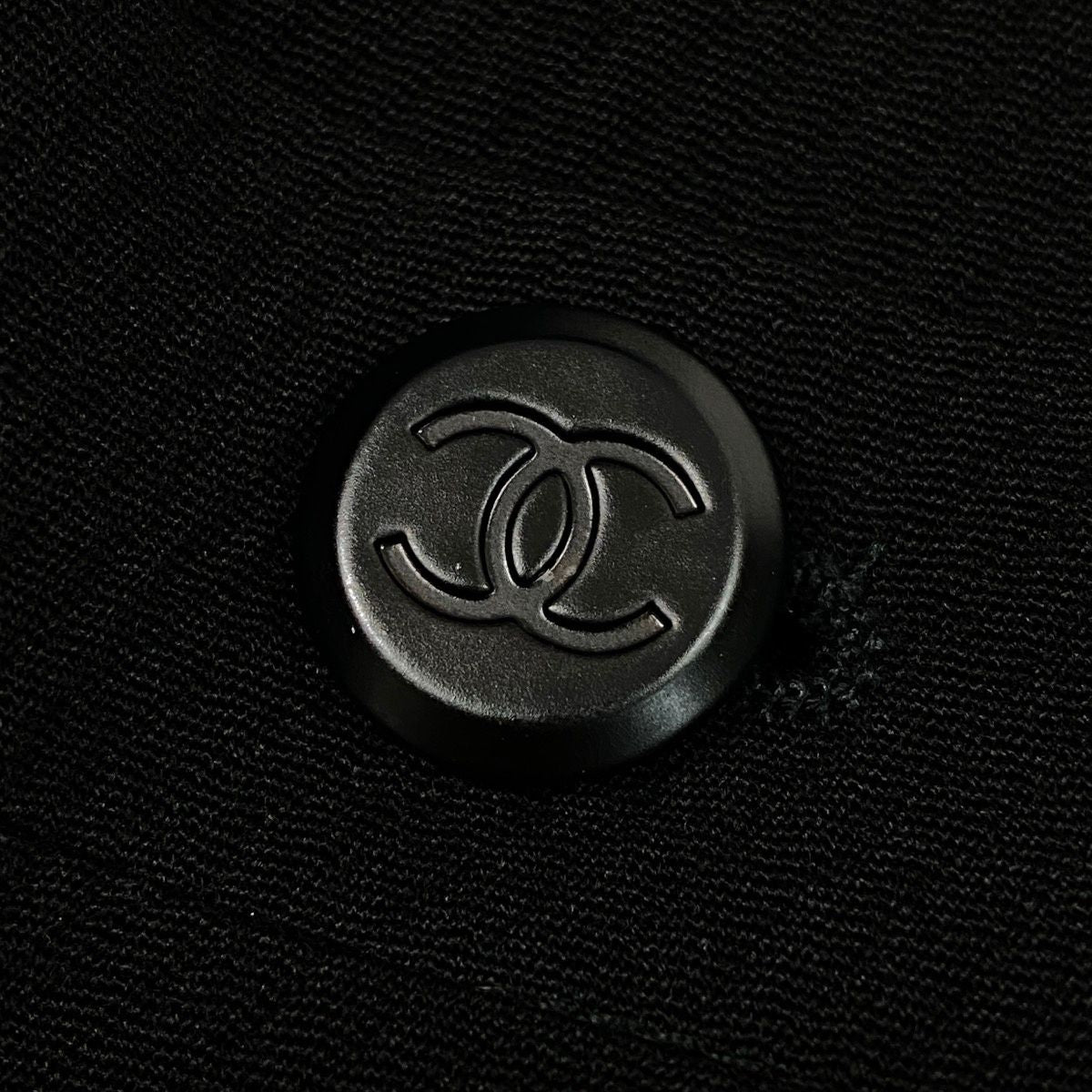 Chanel Knee Length Skirt CC Logo Black Wool 38 — view 7