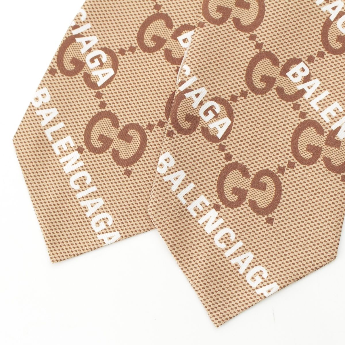 Gucci Silk the Hacker Maxi GG Neck Bow Scarf Beige — view 3