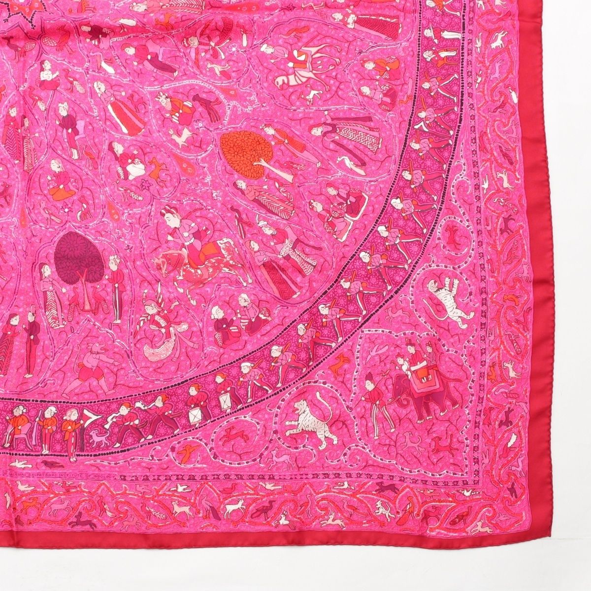 Hermes Carre Silk Avec L'aimable Autorisation du Lalbhai Dalpatbhai Institute — view 5