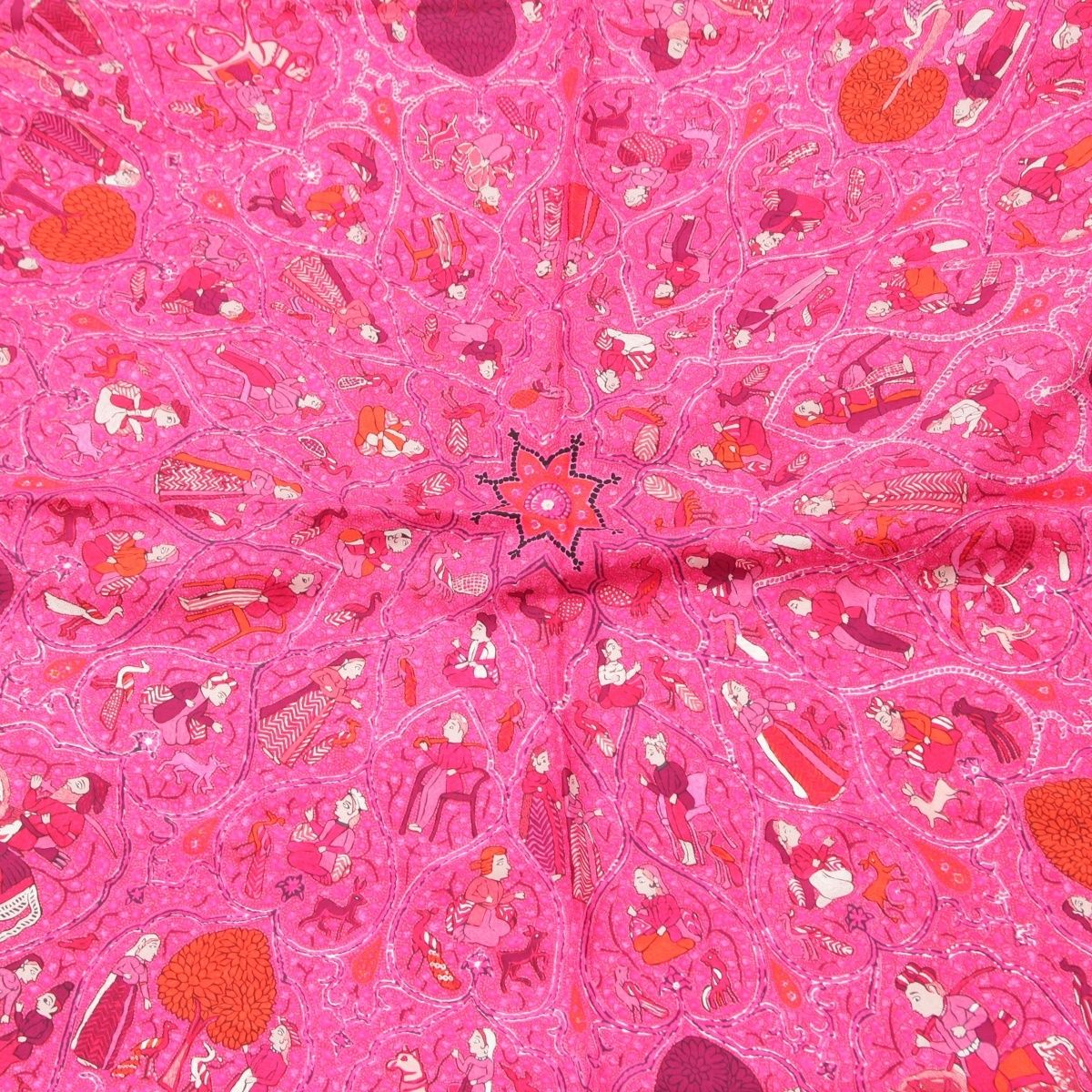 Hermes Carre Silk Avec L'aimable Autorisation du Lalbhai Dalpatbhai Institute — view 6