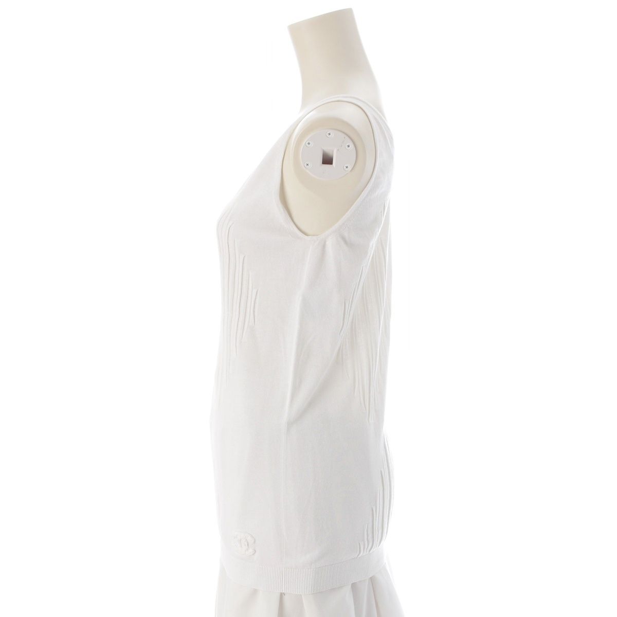 Chanel Cotton CC Logo V-neck Tank Top White 38 — view 3