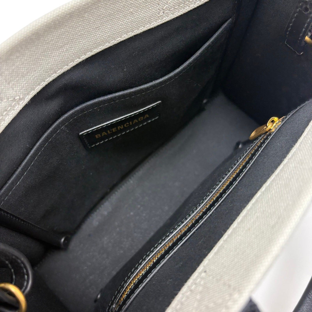 Balenciaga Small Tote Bag Canvas Leather White Black — view 6