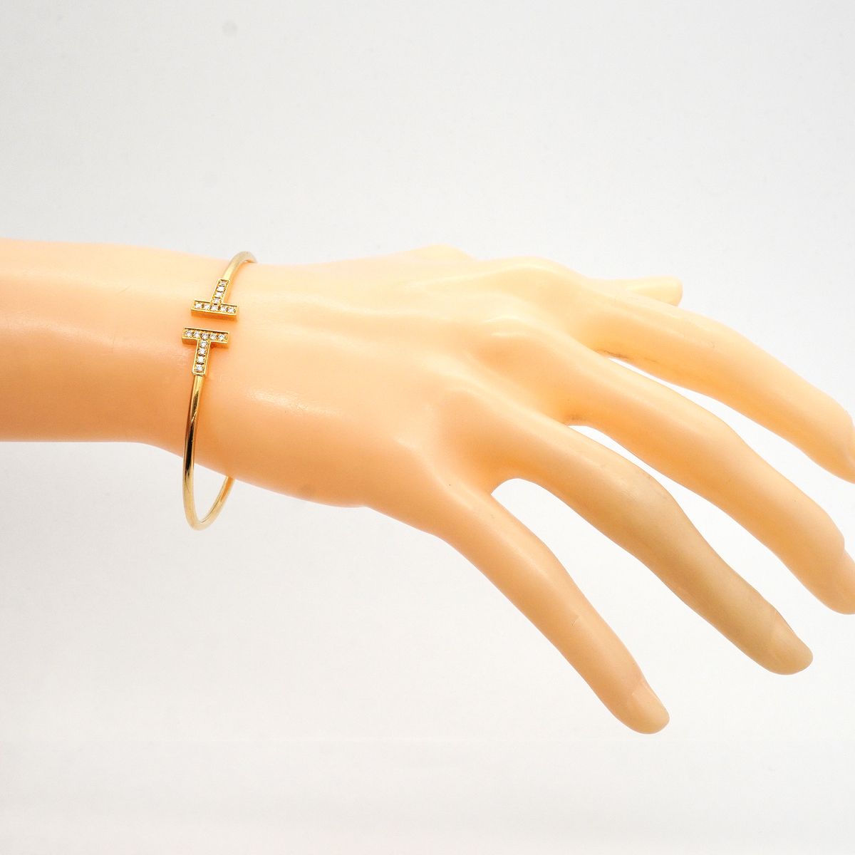 Tiffany & Co Bangle T Wire 18k Yellow Gold Diamond Bracelet — view 6