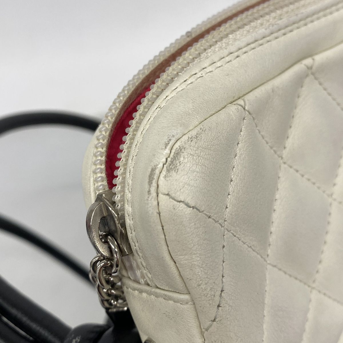 Chanel Shoulder Bag Cambon Lambskin White Black Silver — view 6