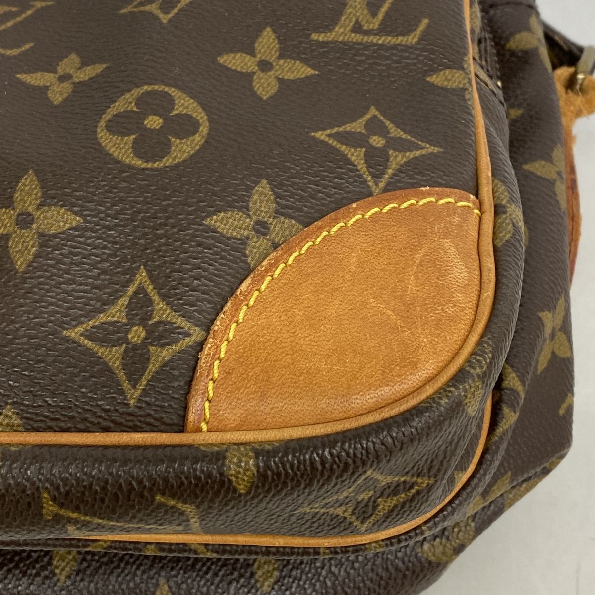 Louis Vuitton Shoulder Bag Monogram Nile Brown — view 8