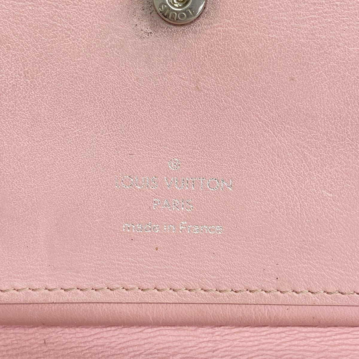 Louis Vuitton Wallet New Wave Gypto Compact Smoothie Pink — view 4