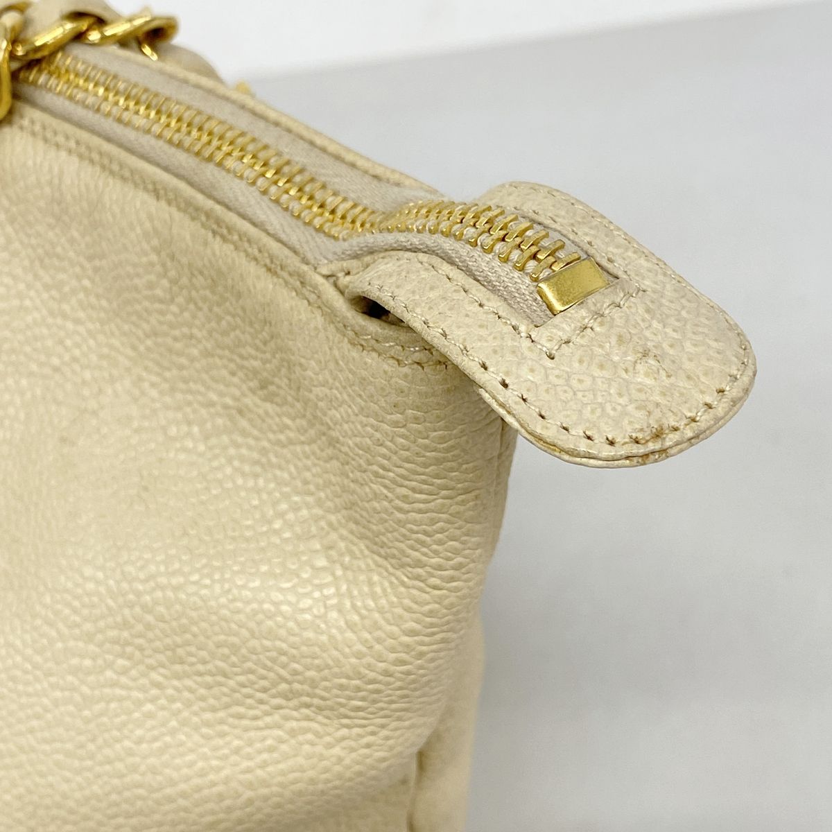 Chanel Chain Tote Bag Caviar Leather Beige Gold — view 7