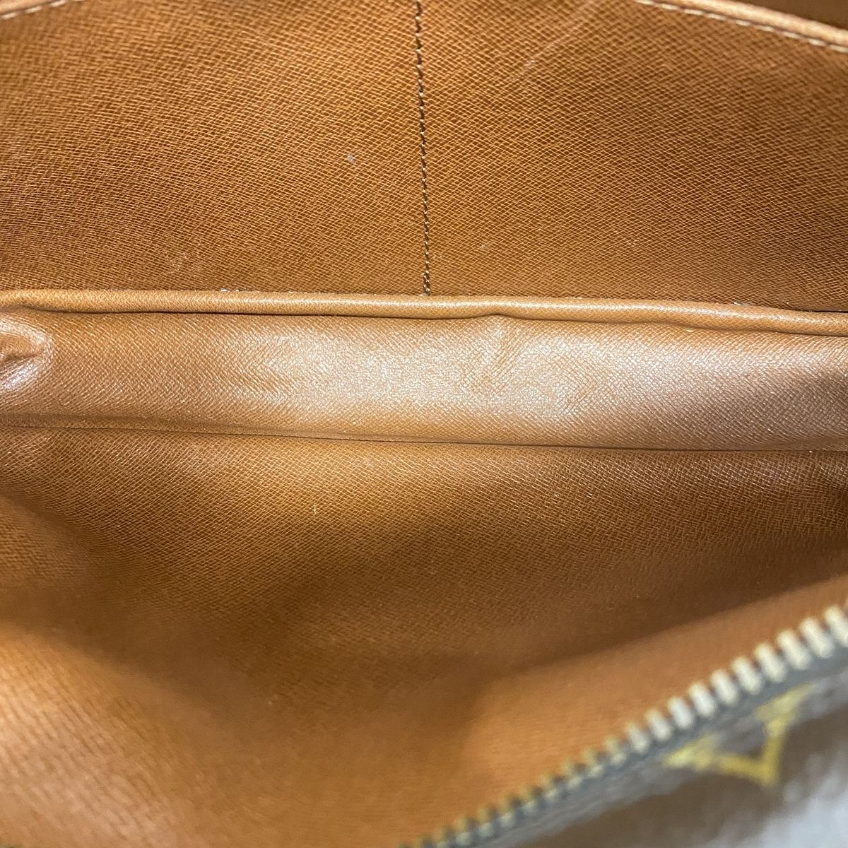 Louis Vuitton Clutch Monogram Compiegne 28 Brown — view 4