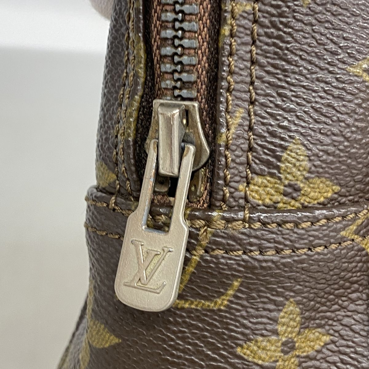 Louis Vuitton Pouch Monogram Trousse Twillet 28 Brown — view 7