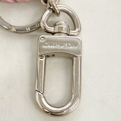 Louis Vuitton Key Holder Charm Porte Cles Berry Pink Silver — view 2