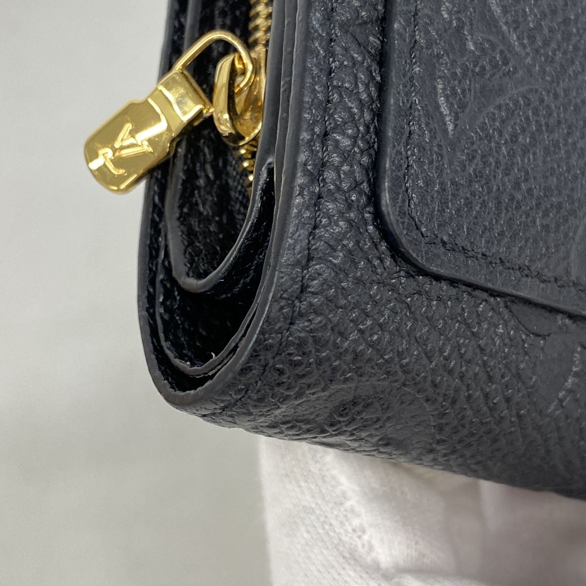 Louis Vuitton Wallet Monogram Empreinte Portefeuille Clair Noir — view 6