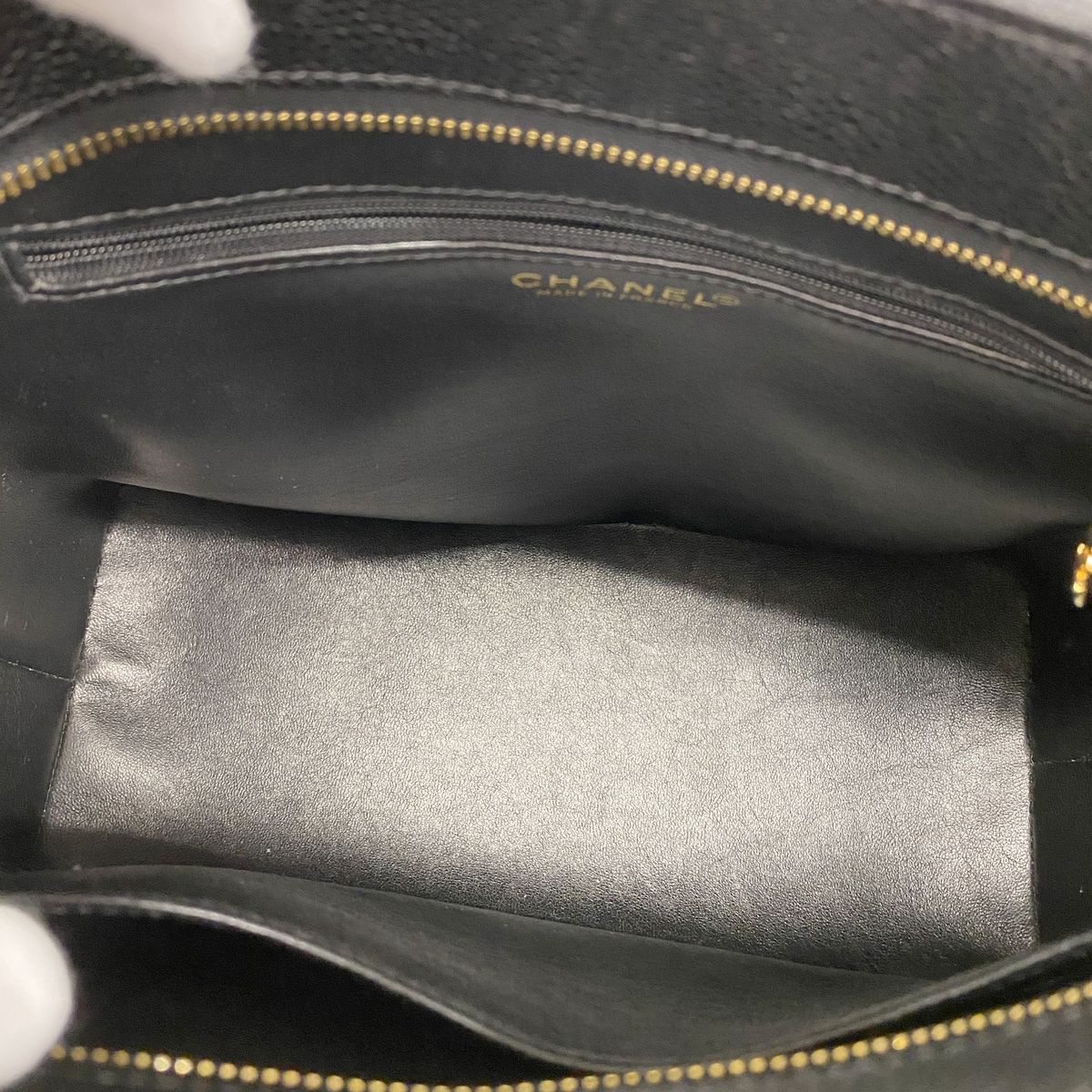 Chanel Tote Bag Reissue Caviar Leather Black Gold — view 4