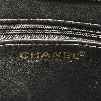 Chanel Tote Bag Reissue Caviar Leather Black Gold — view 5
