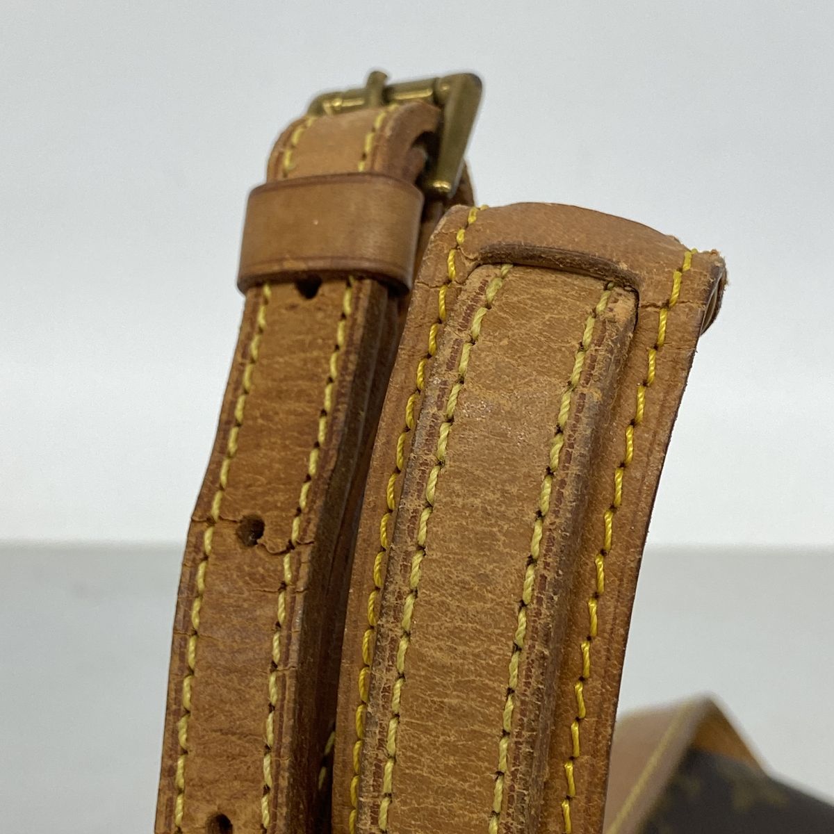 Louis Vuitton Shoulder Bag Monogram Senlis Brown — view 7