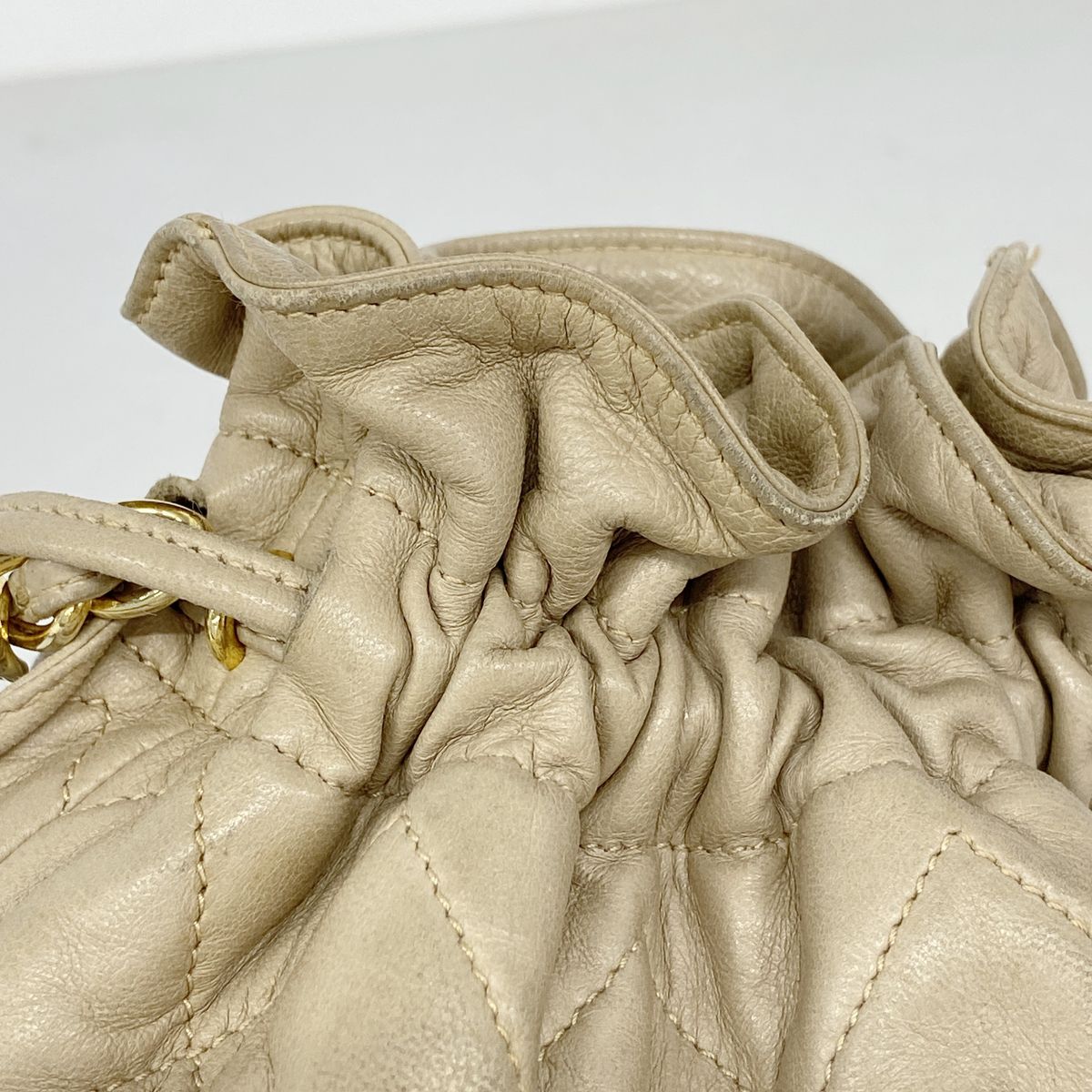 Chanel Shoulder Bag Quilted Lambskin Beige Gold — view 7