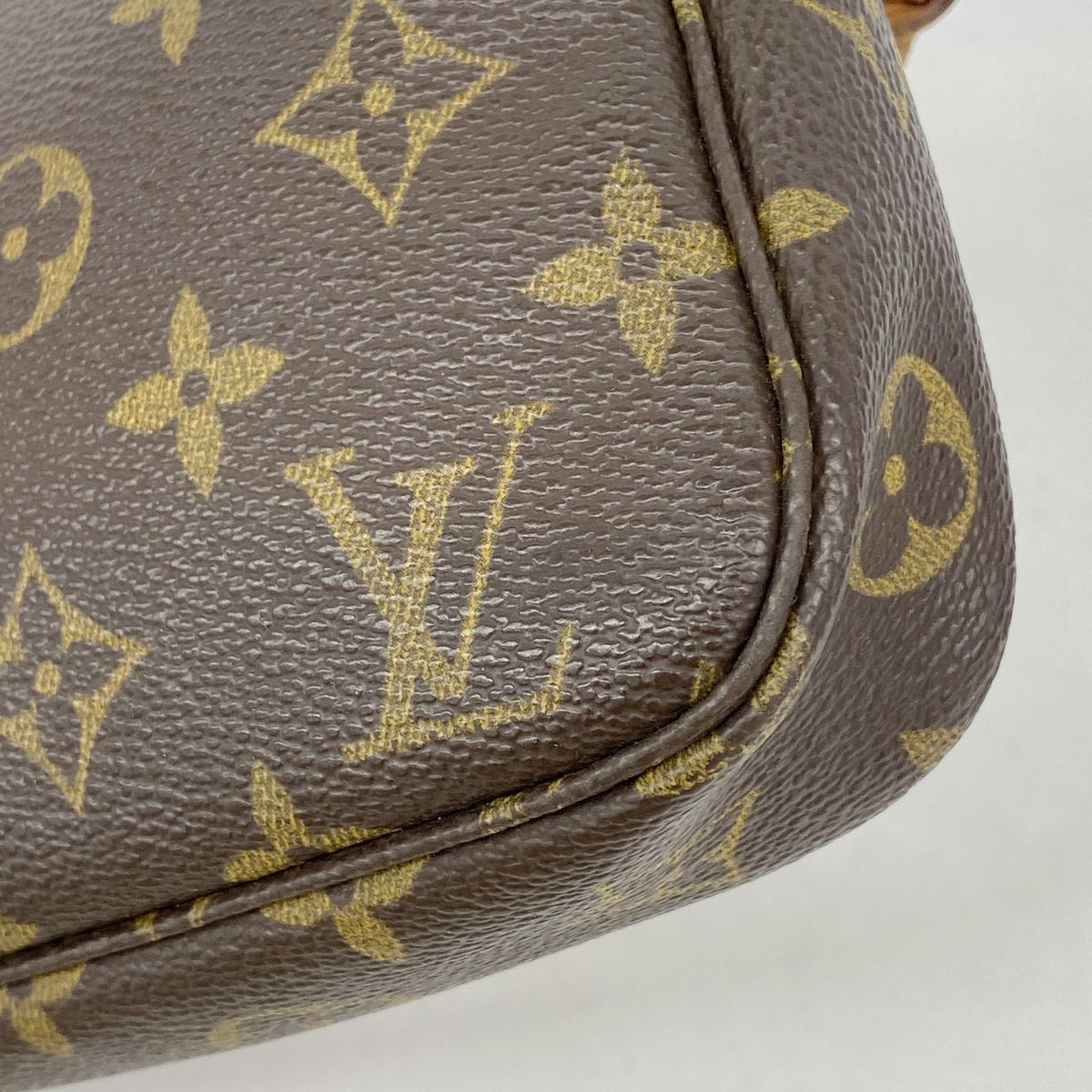 Louis Vuitton Pouch Monogram Pochette Accessoires Brown — view 8