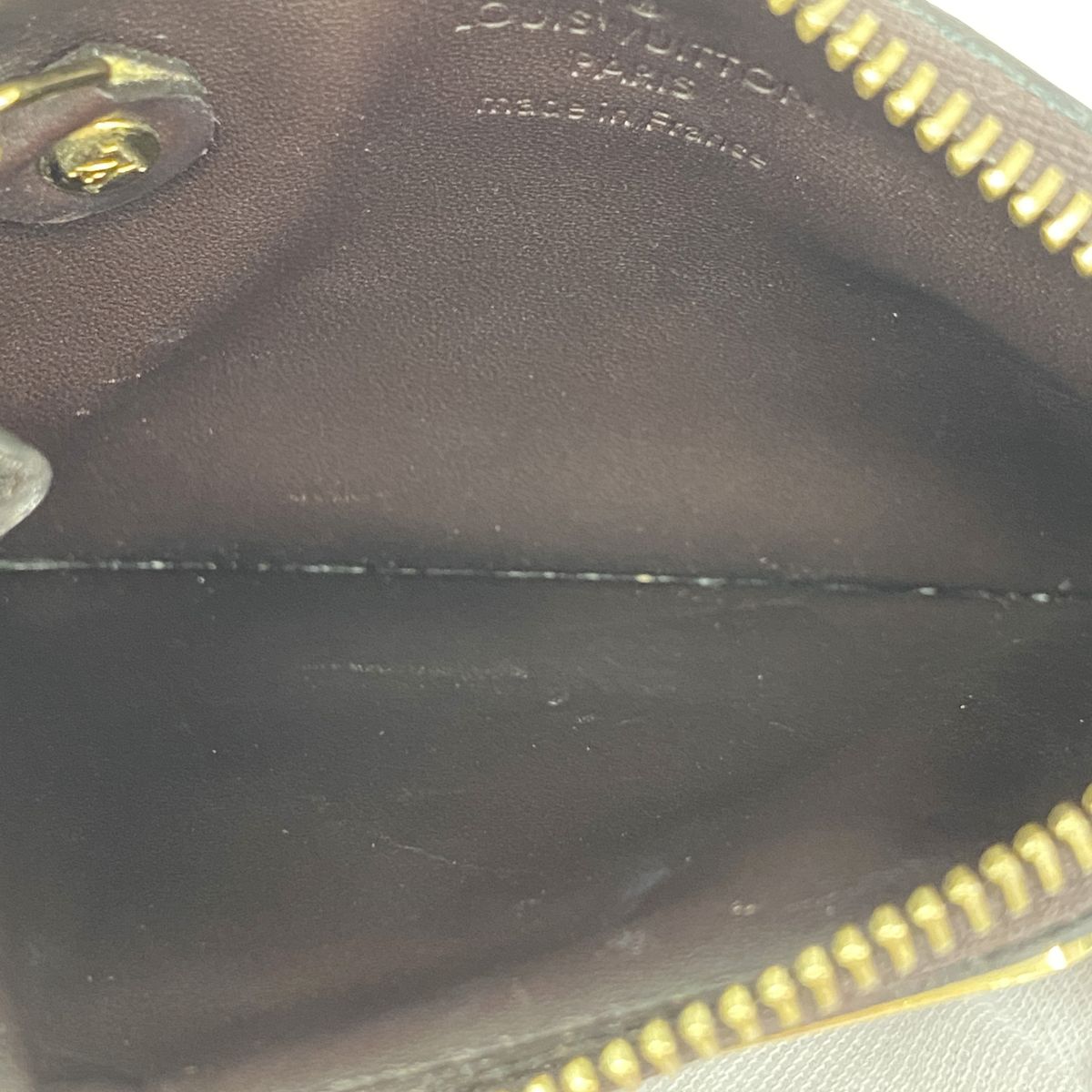 Louis Vuitton Coin Purse Vernis Pochette Cles NM Amarante — view 3