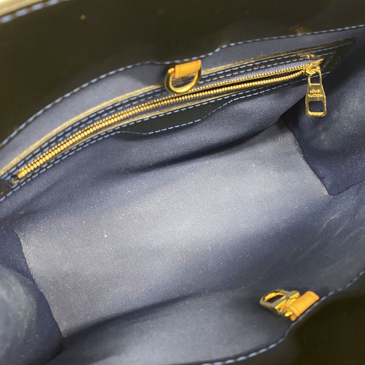 Louis Vuitton Handbag Vernis Catalina BB Grand Blue — view 4