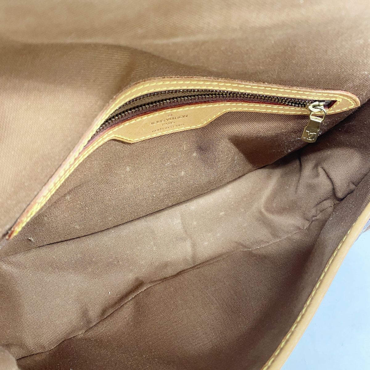 Louis Vuitton Shoulder Bag Monogram Solonge Brown — view 4