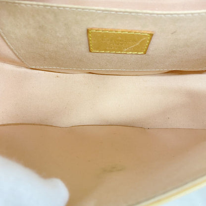 Louis Vuitton Shoulder Bag Vernis Biscayne Bay PM Marshmallow Pink — view 4