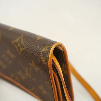 Louis Vuitton Shoulder Bag Monogram Pochette Twin GM Brown — view 7