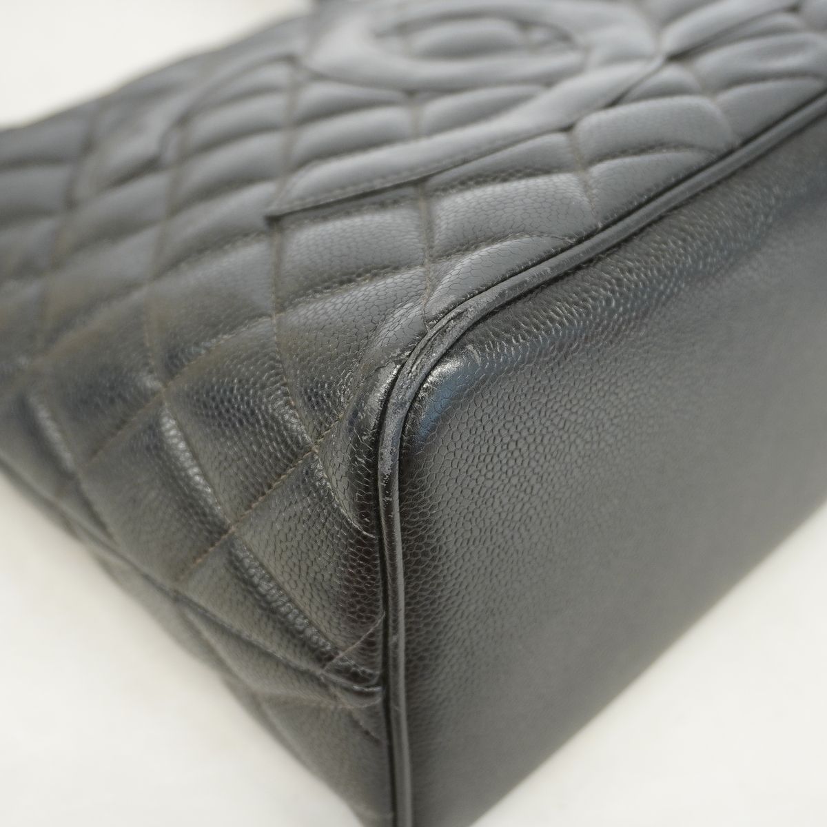 Chanel Tote Bag Reissue Caviar Leather Black Gold — view 6